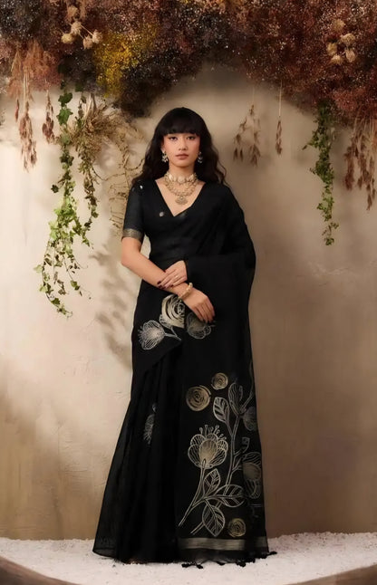 Munga Silk Handloom-Style Saree with Floral Weave