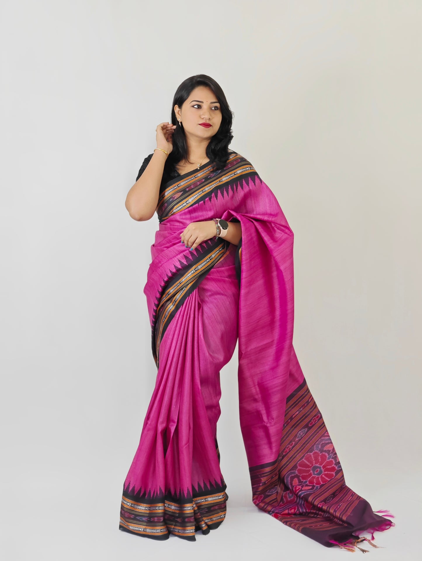 Pure Tussar Silk Saree with Ikkat Weaving and Vidarbha Temple Border – Silk Mark Certified