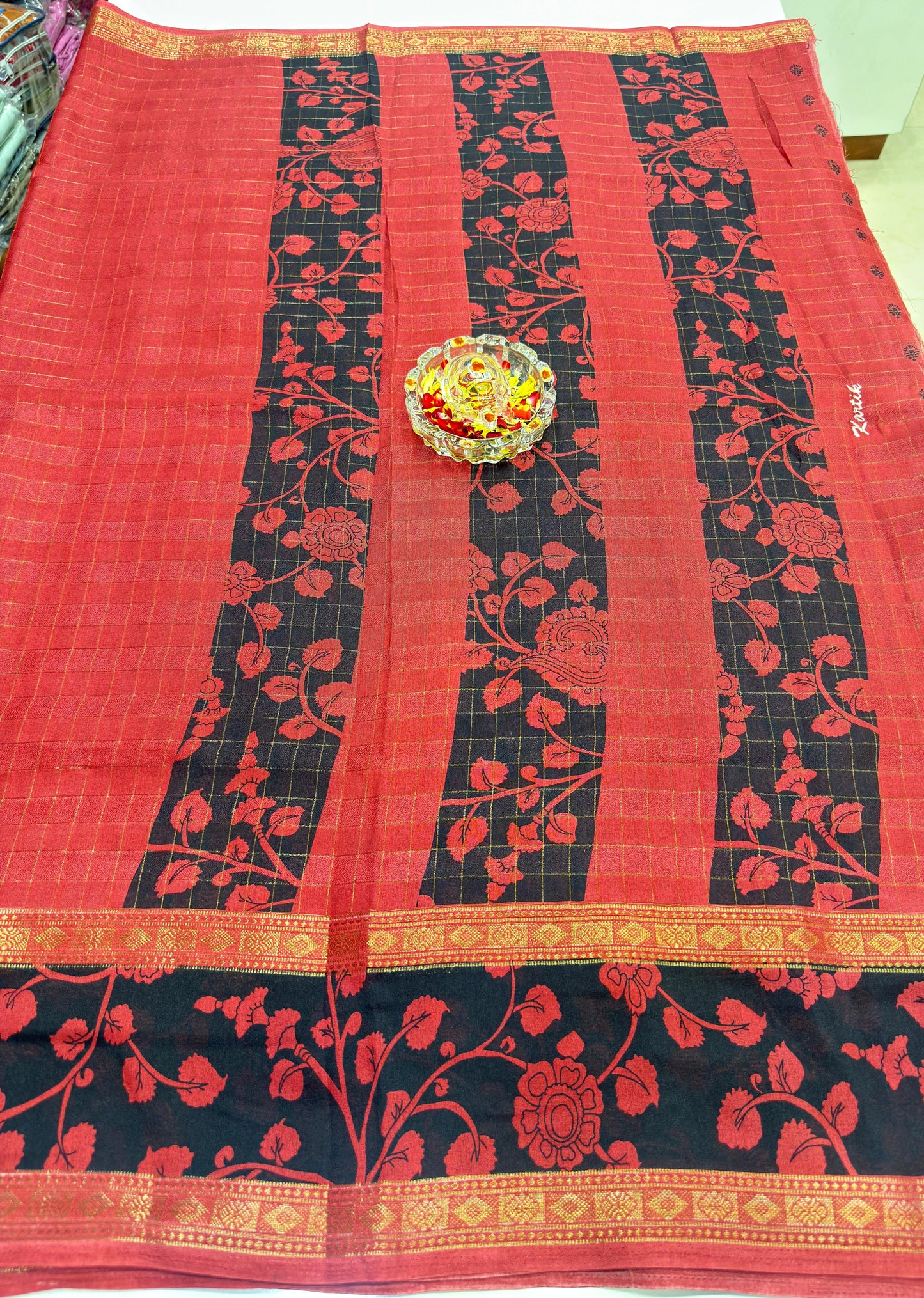 Semi Mysore Georgette Blend Saree for Women with Woven Border and Traditional Printed Design