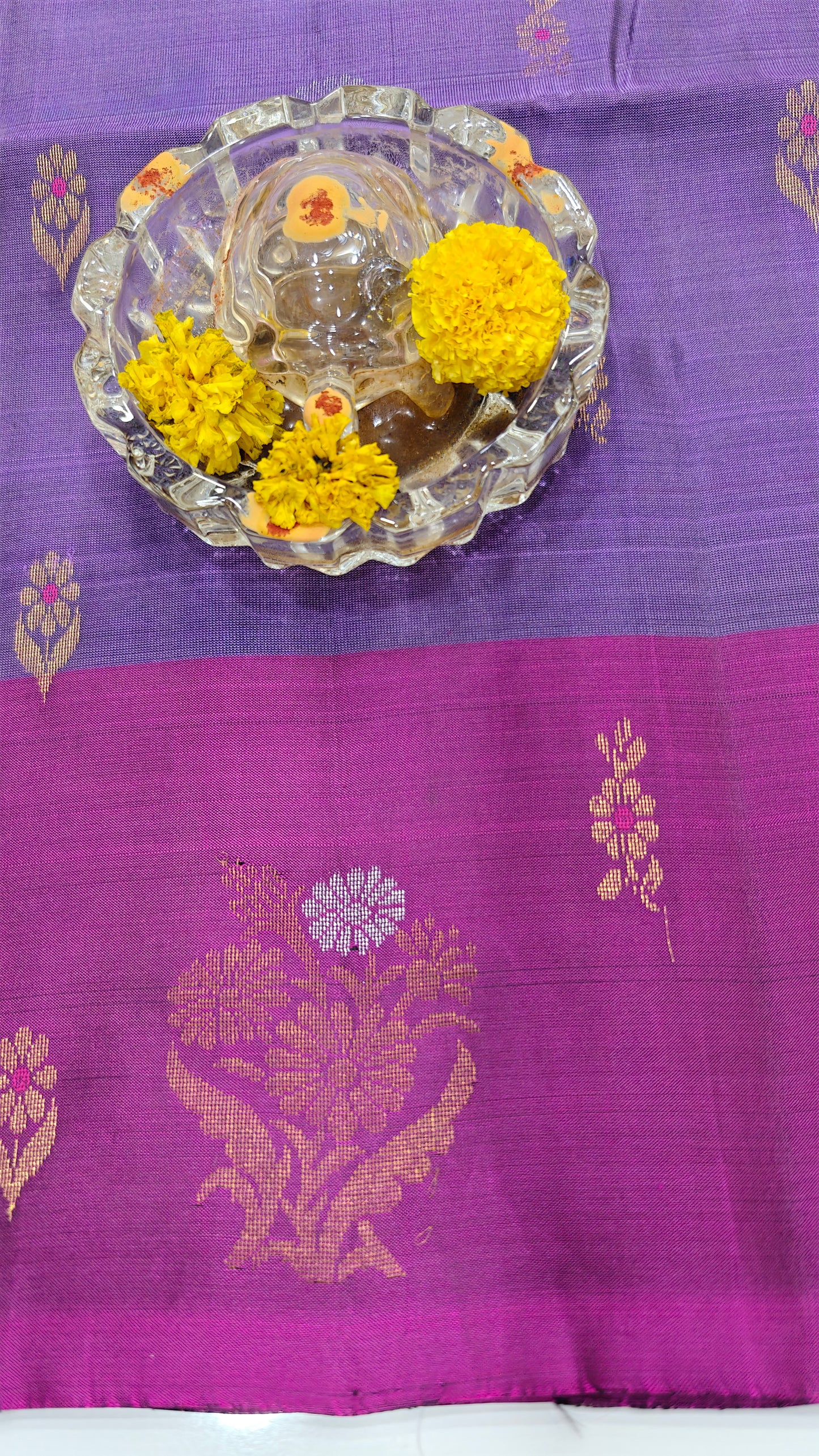 Pure Handloom Silk Saree with Woven Butta & Contrast Pallu