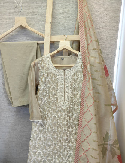 Women’s Chanderi suit set with lining, embroidered kurta pant dupatta, beige stone, round neck slit, sizes 38-46