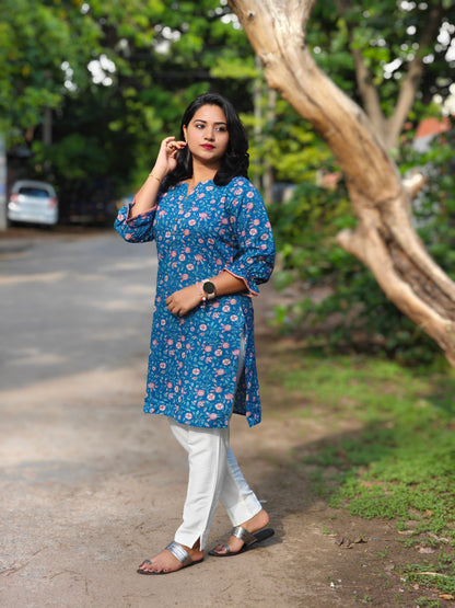 Blue Cotton Floral Print Regular Tunic for Women – Sizes M to 2XL