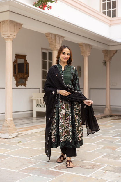 Cotton Printed Kurta Set for Women with Contrast Panels and Dupatta