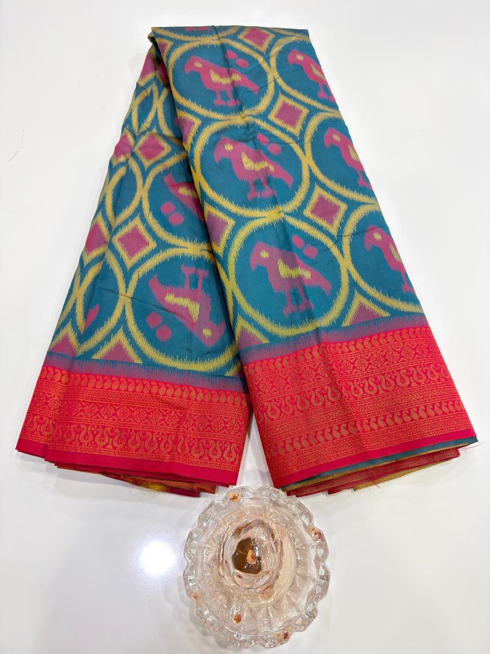Soft Silk Ikkat Pochampally Saree with Traditional Woven Border and Blouse Piece for Women