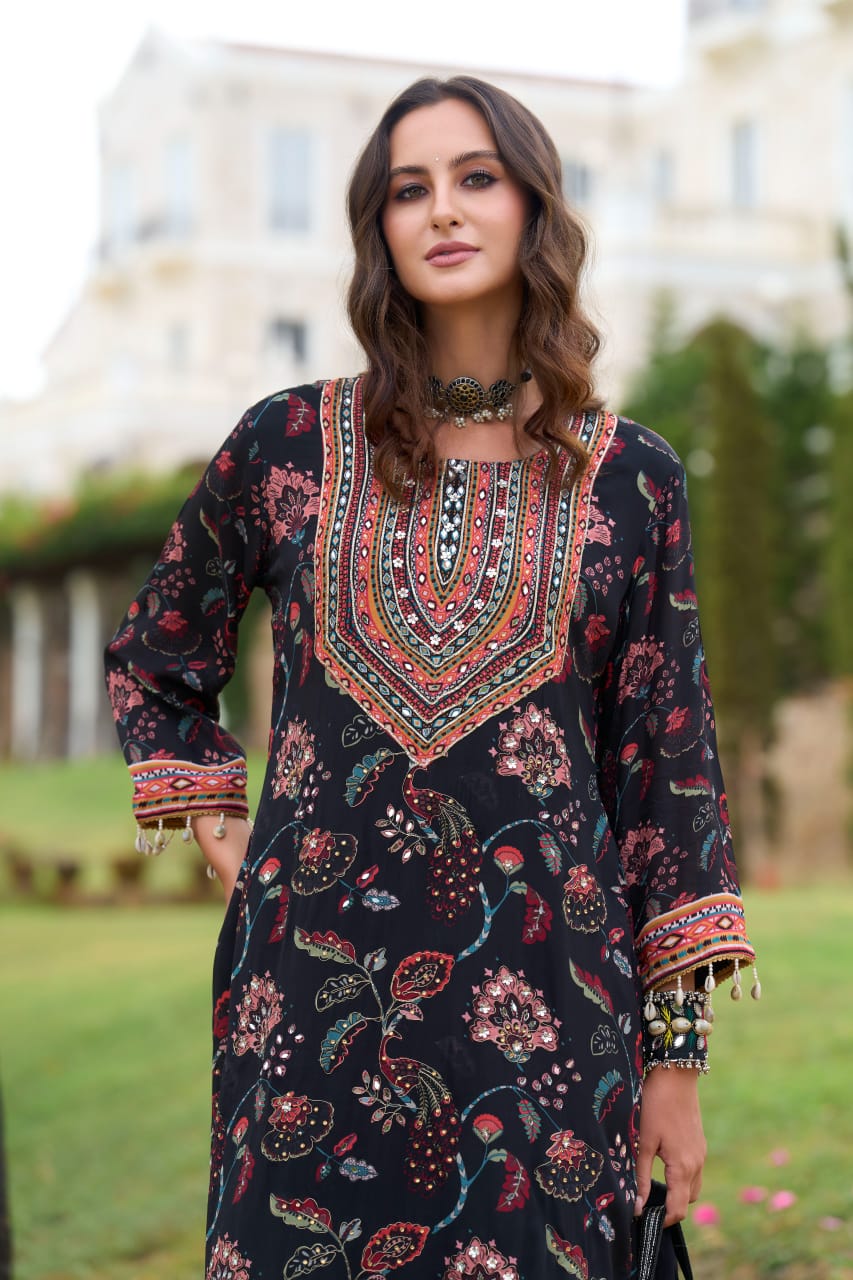 Crepe Kurta Pant Dupatta Set with Embroidery Detailing – Women’s Festive Ethnic Wear (Sizes L–3XL)