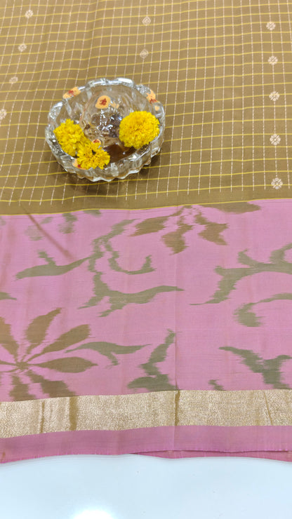Handloom Soft Silk Checks Saree with Pochampally-Style Border