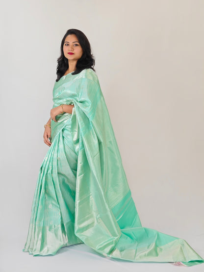 Pure Silk Handloom Saree for Women with Silver Zari – Lightweight, Silk Mark Certified