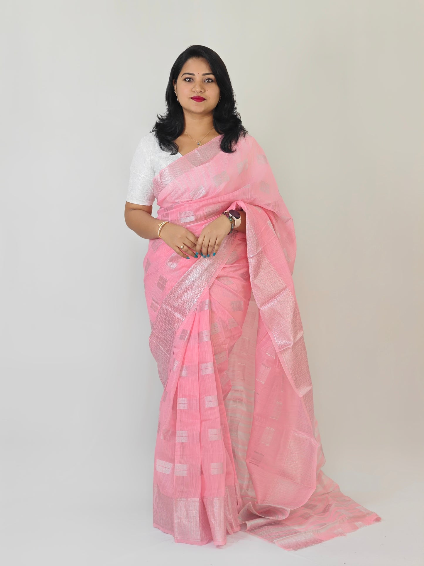 Linen Silk Saree with Silver Zari Weaving and Contrast Blouse – Festive and Wedding Wear