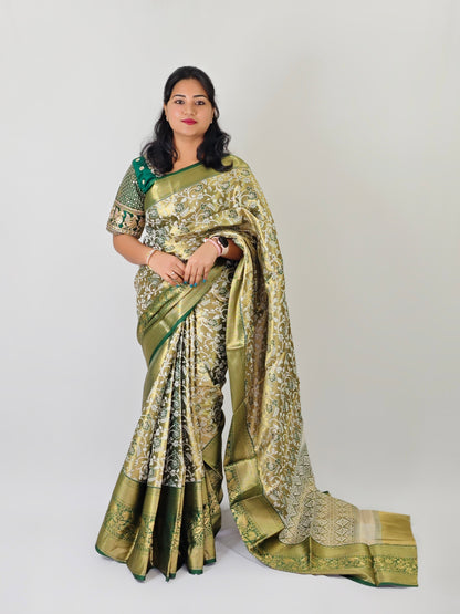 Kanchipuram Pattu Saree with Traditional Zari Weaving and Motifs