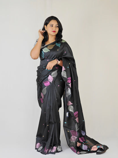 Pure Soft Silk Saree with Colorful Weaving and Leaf Panel Design