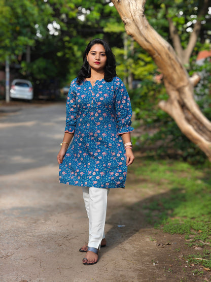 Blue Cotton Floral Print Regular Tunic for Women – Sizes M to 2XL