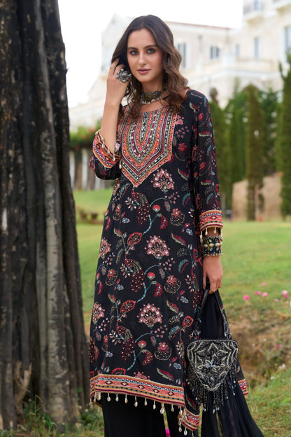 Crepe Kurta Pant Dupatta Set with Embroidery Detailing – Women’s Festive Ethnic Wear (Sizes L–3XL)