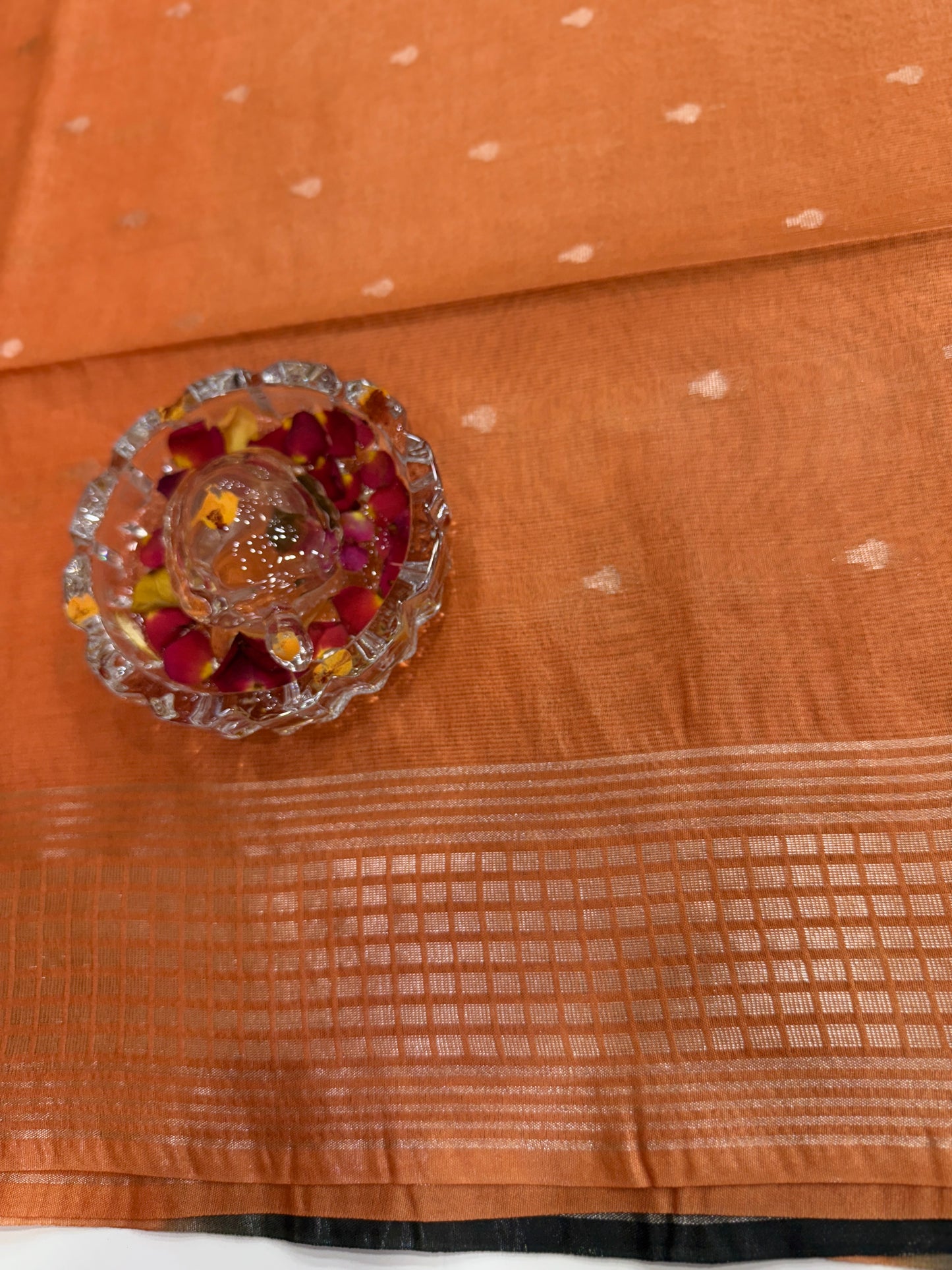 Semi Cotton Silk Saree with 2D Woven Buttas and Contrast Pallu – Elegant Daily and Festive Wear Saree