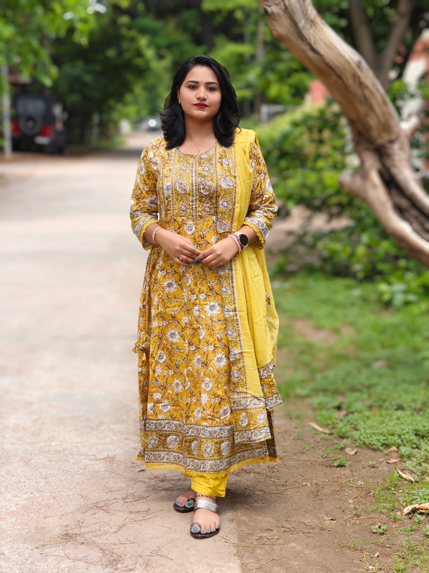 Cotton Anarkali Suit Set with Hand Embroidery, Zari Weaving and Lace Dupatta – Women’s Festive Wear