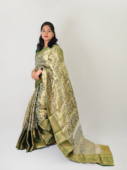 Kanchipuram Pattu Saree with Traditional Zari Weaving and Motifs