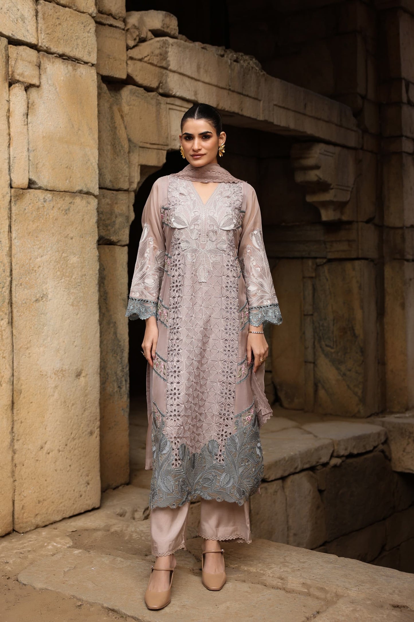 Organza Kurta Pant Dupatta Set for Women with Cutwork and Lace Detailing, V-Neck Ethnic Wear Set