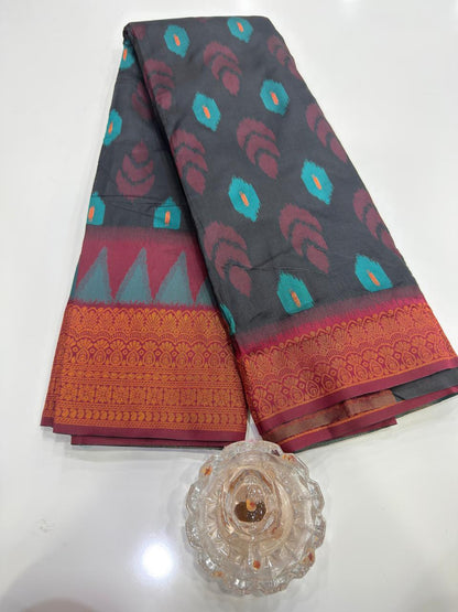 Soft Silk Ikkat Pochampally Saree with Traditional Woven Border and Blouse Piece for Women