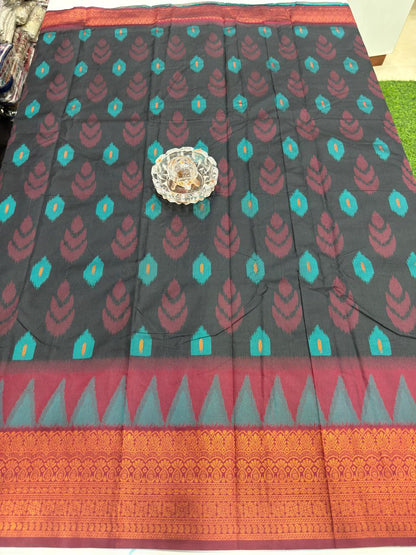Soft Silk Ikkat Pochampally Saree with Traditional Woven Border and Blouse Piece for Women