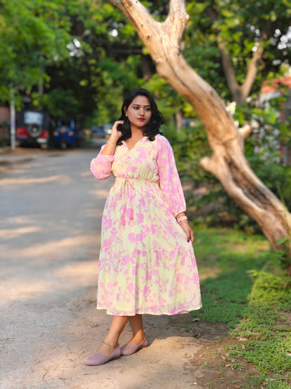 Light Floral Print Western Dress for Women – Long Sleeve Tiered Midi Dress, Sizes S to 3XL