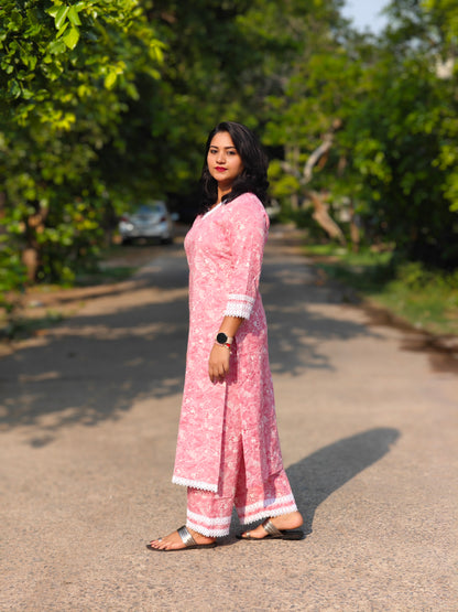 Pink Cotton Floral Print Kurta with Pant Set for Women – Regular Fit Daily Wear