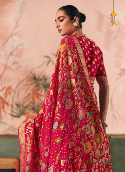 Pure Kaddi Georgette Zari Weaving Saree in Deep Pink with Paisley and Floral Motifs – Premium Festive & Wedding Wear Saree for Women