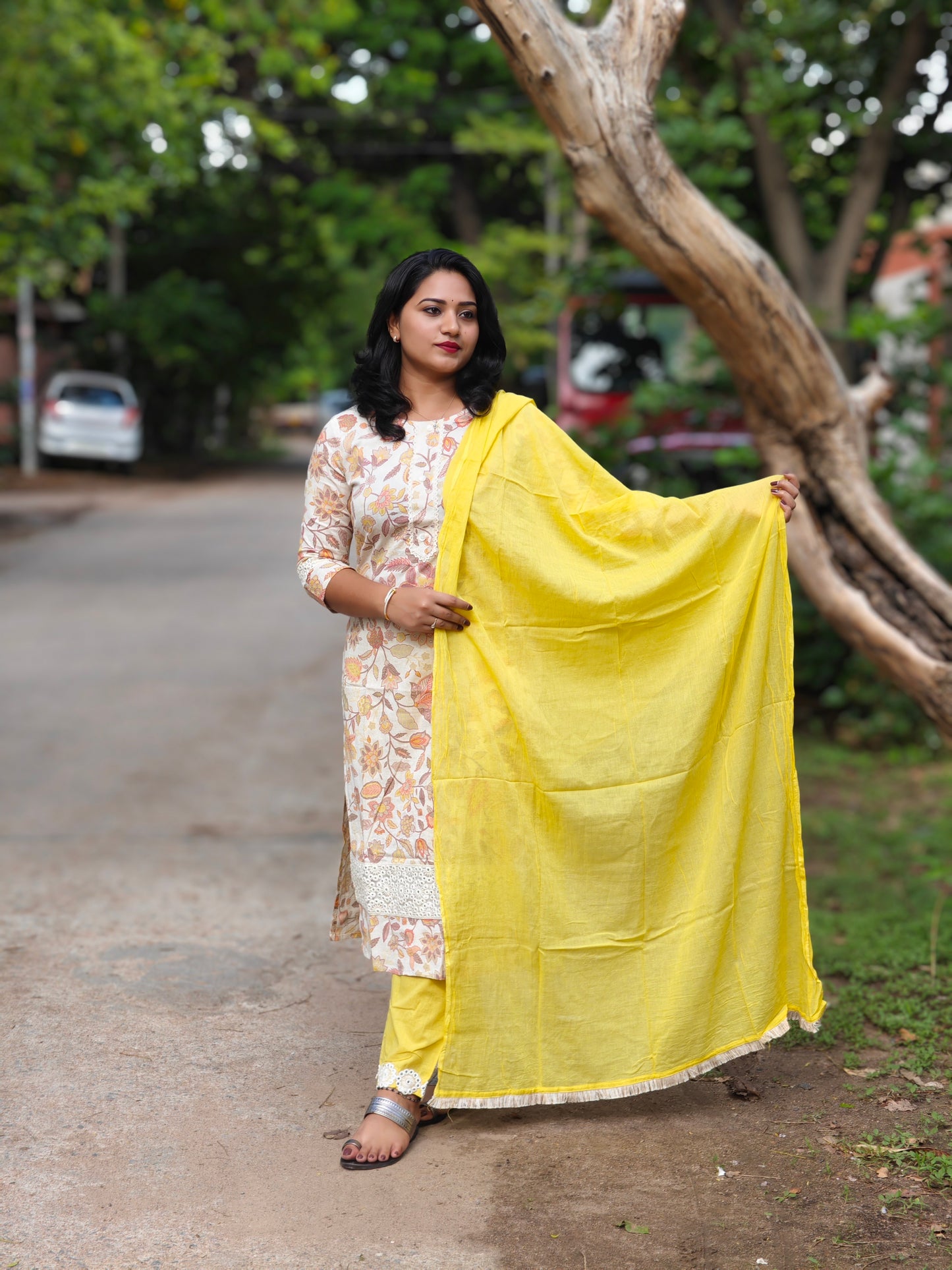 Handloom Cotton Hand Block Printed Kurta Pant Dupatta Suit Set with Organza Lace – Women’s Sizes 38 to 46