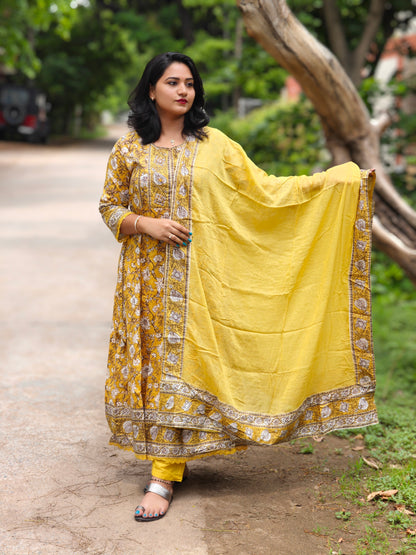 Cotton Anarkali Suit Set with Hand Embroidery, Zari Weaving and Lace Dupatta – Women’s Festive Wear