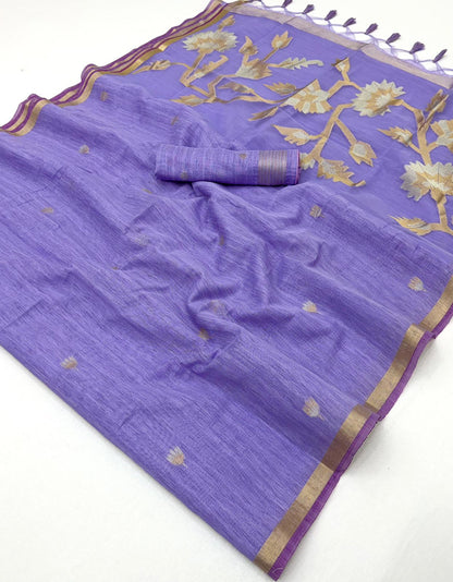 Munga Silk Handloom-Style Saree with Botanical Vine Weave