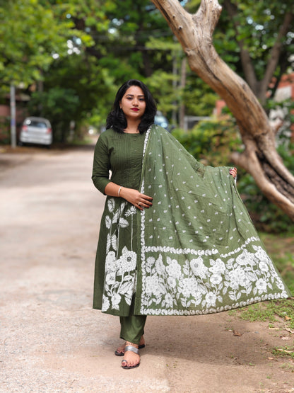 Cotton Straight Kurta Pant Dupatta Suit Set with Print and Pintex Detailing – Women’s Sizes 38 to 44