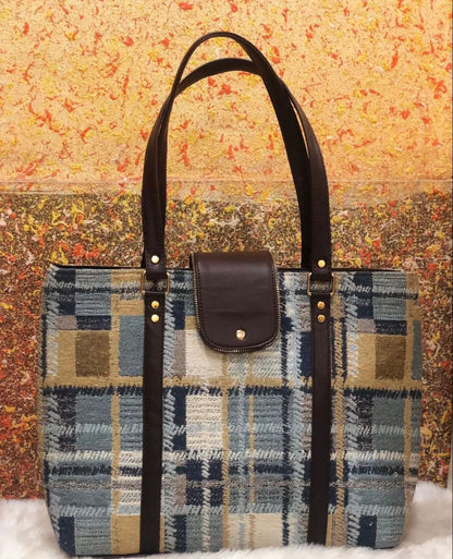 Fortune Tote Bag Double Partition with Laptop Compartment in Rug Jacquard Fabric – Women’s Handbag