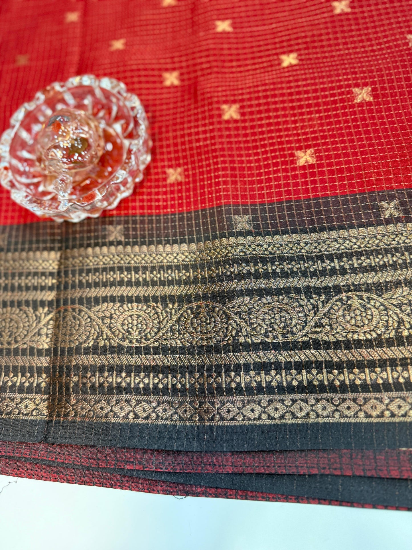 Munga pattu silk blend saree with small buti checks and zari border, women’s festive wear saree