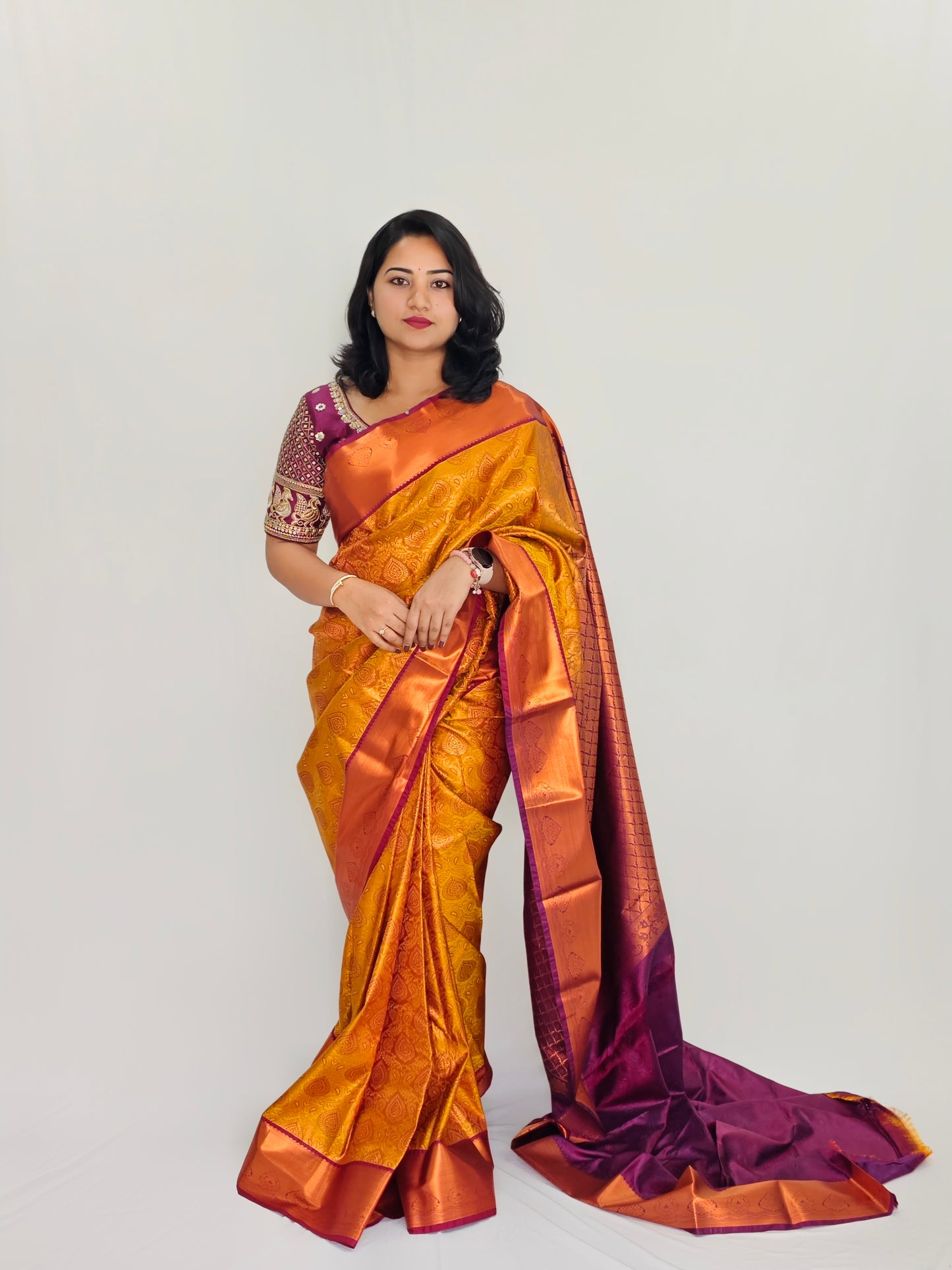 Bridal Kanchipuram Saree with Traditional Weaving and Embellishments – Women’s Wedding Saree