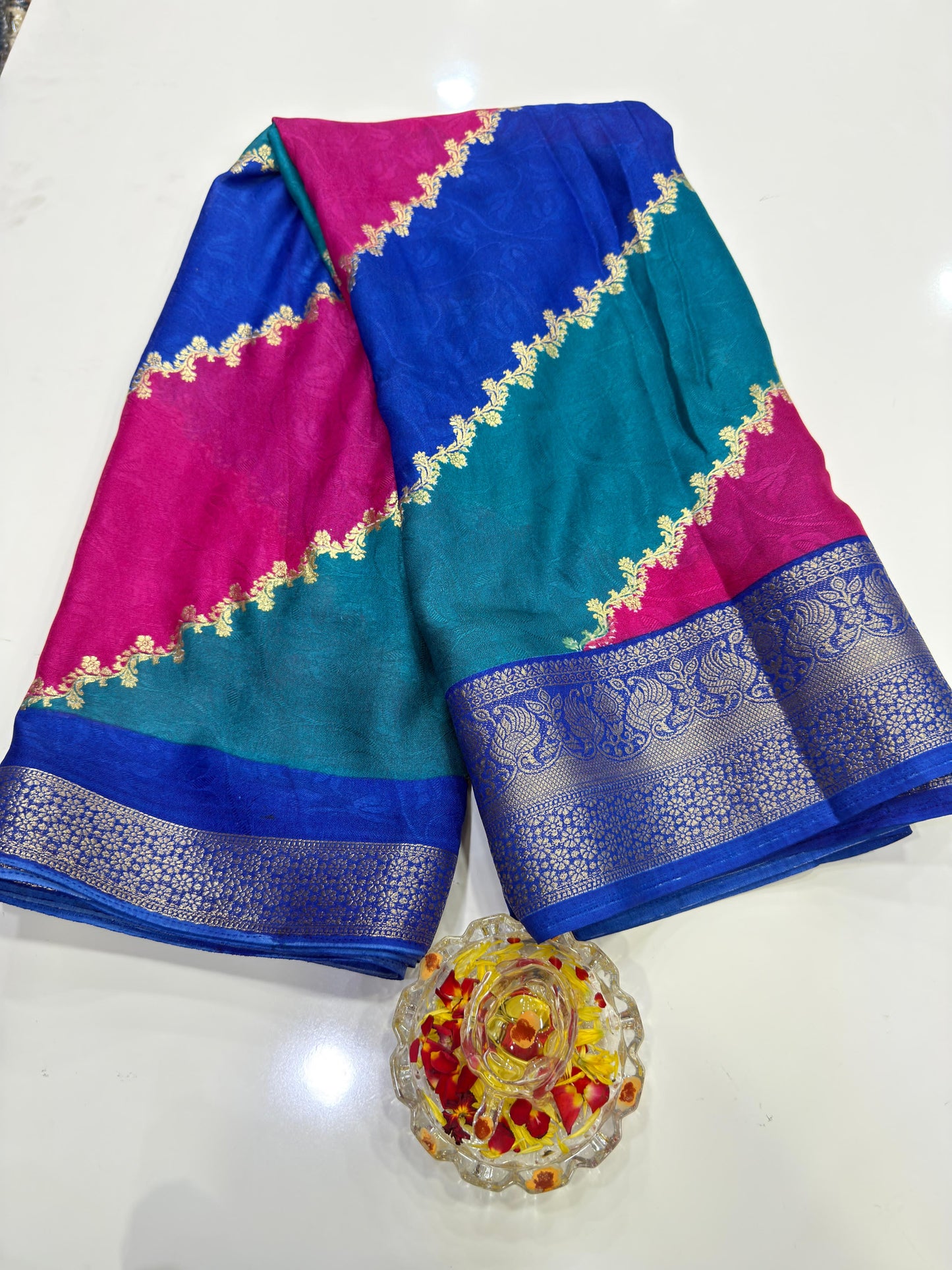 Silk Blend Saree for Women with Heavy Woven Border and Traditional Ethnic Design