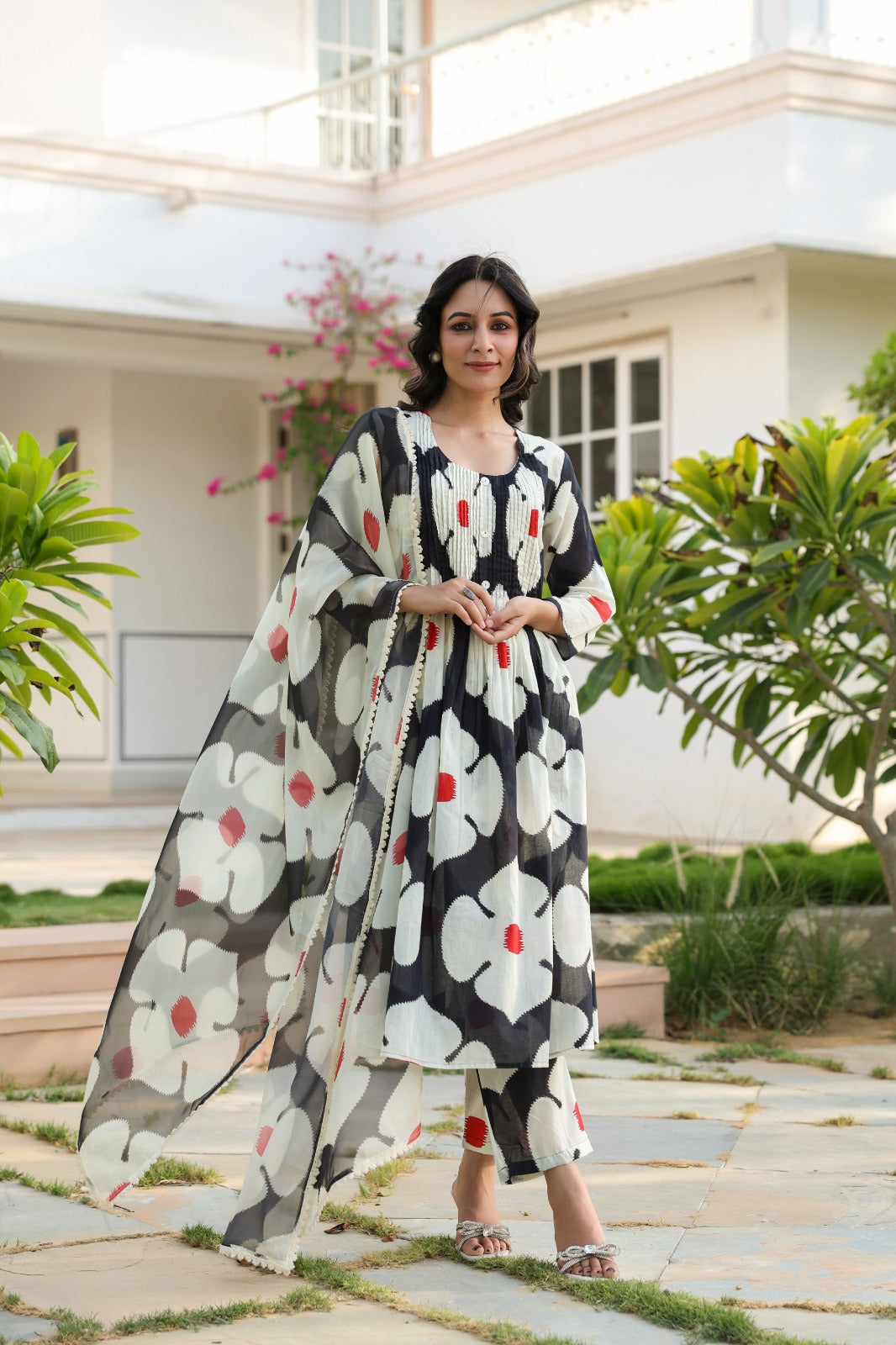 Women’s premium cotton 3 piece kurta pant dupatta set, black white abstract floral print, lace detailing, sizes 38-44