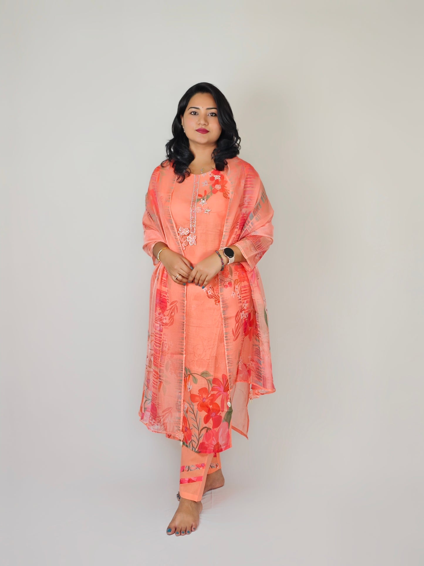 Organza Digital Print Kurta Pant Dupatta Suit Set with Handwork and Appliqué – Women’s M to 3XL