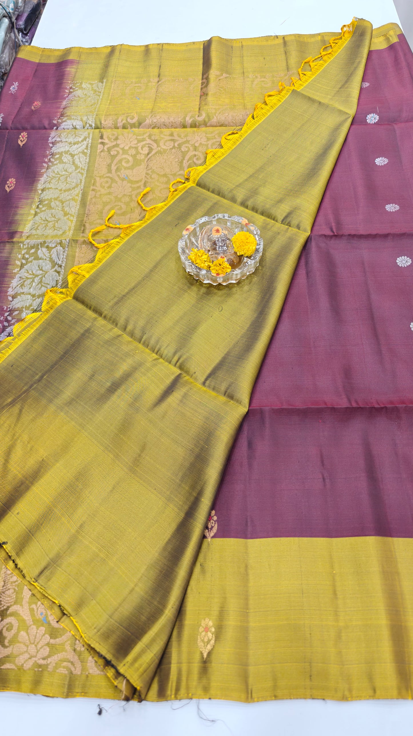 Pure Handloom Silk Saree with Woven Butta & Contrast Pallu