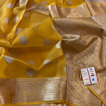Banarasi Kora Organza Silk Saree with Golden Zari Weaving and Blouse Piece – Festive Wear
