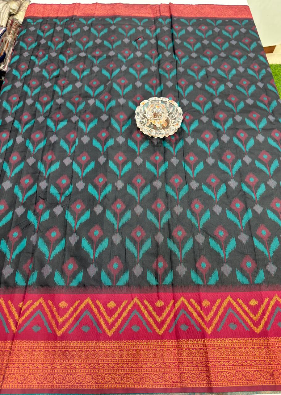Soft Silk Ikkat Pochampally Saree with Traditional Woven Border and Blouse Piece for Women