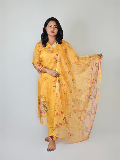 Organza Digital Print Kurta Pant Dupatta Suit Set with Handwork and Appliqué – Women’s M to 3XL