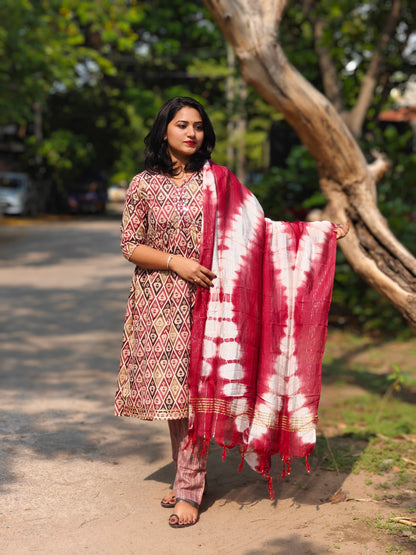 Heavy Cotton Printed Kurti Pant Dupatta Set for Women – Ethnic Wear in M to 4XL