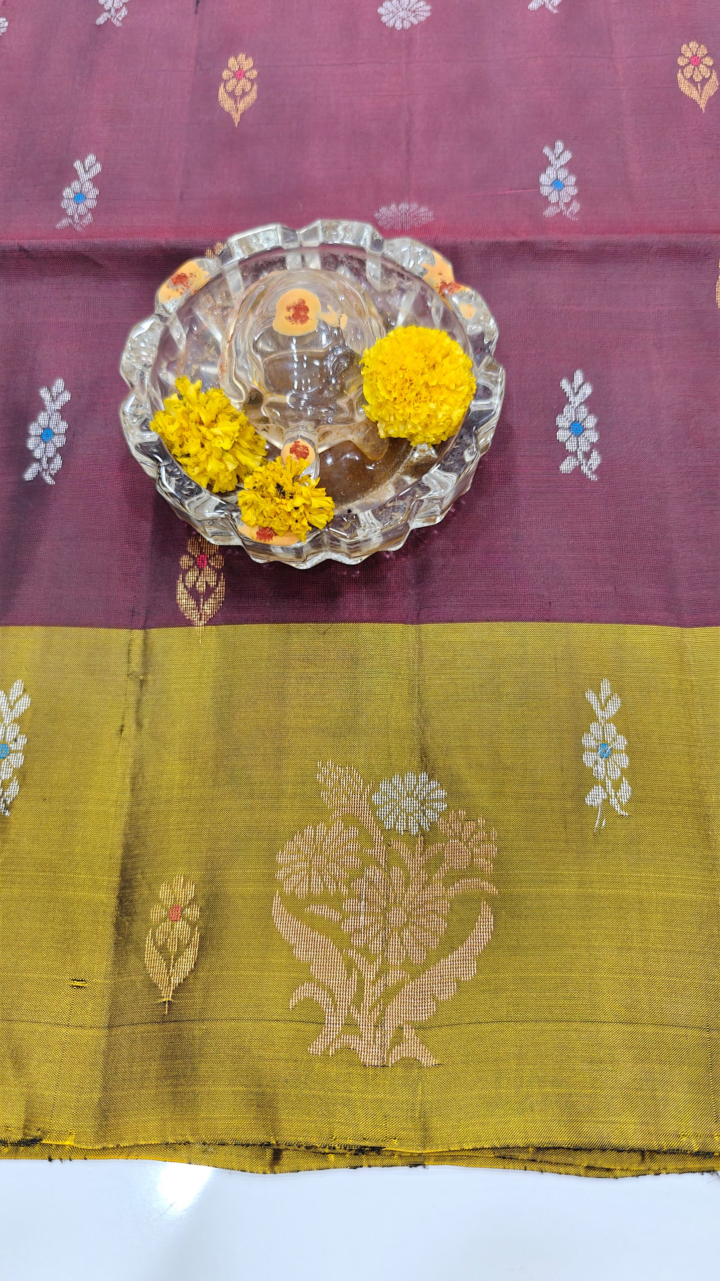Pure Handloom Silk Saree with Woven Butta & Contrast Pallu