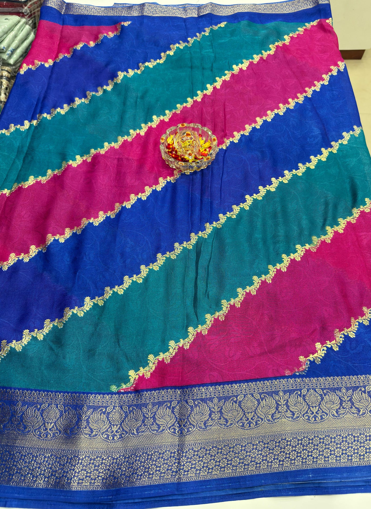Silk Blend Saree for Women with Heavy Woven Border and Traditional Ethnic Design