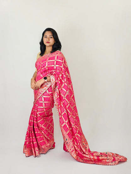 Viscose Silk Bandej Saree with Meenakari Weaving, Heavy Pallu and Lace Border – Festive Wear