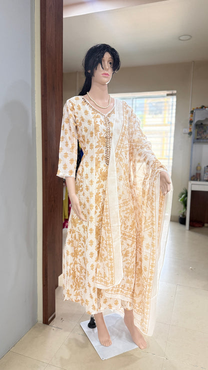 Mul cotton anarkali kurta pant dupatta set for women with lining, printed ethnic 3 piece set, sizes 38 to 44