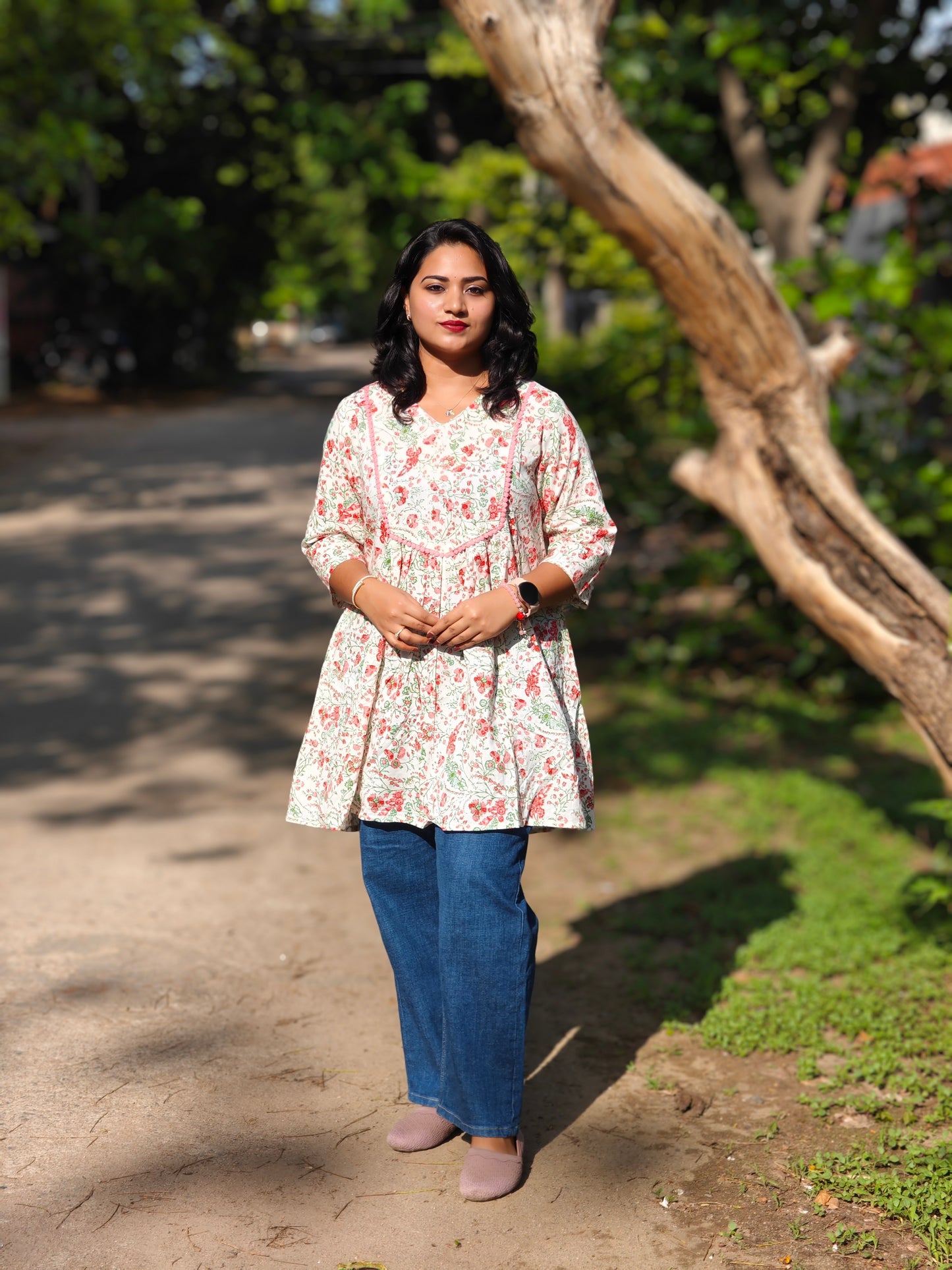 White Cotton Floral Printed A-Line Tunic for Women – Sizes S to 2XL