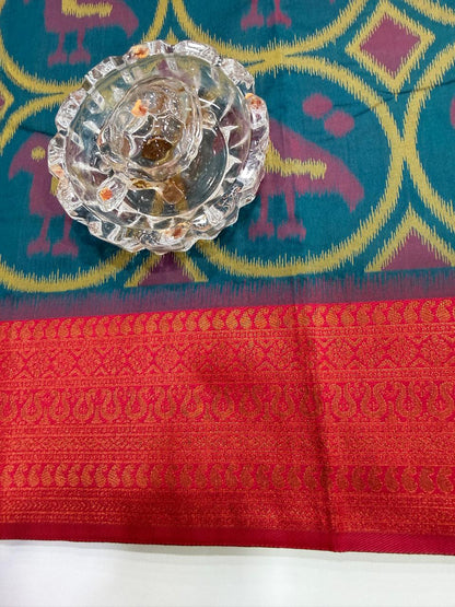 Soft Silk Ikkat Pochampally Saree with Traditional Woven Border and Blouse Piece for Women