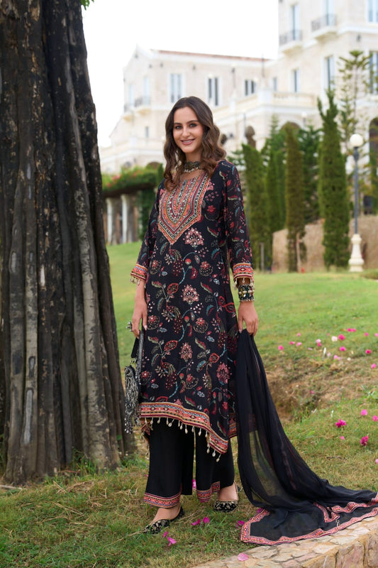 Crepe Kurta Pant Dupatta Set with Embroidery Detailing – Women’s Festive Ethnic Wear (Sizes L–3XL)