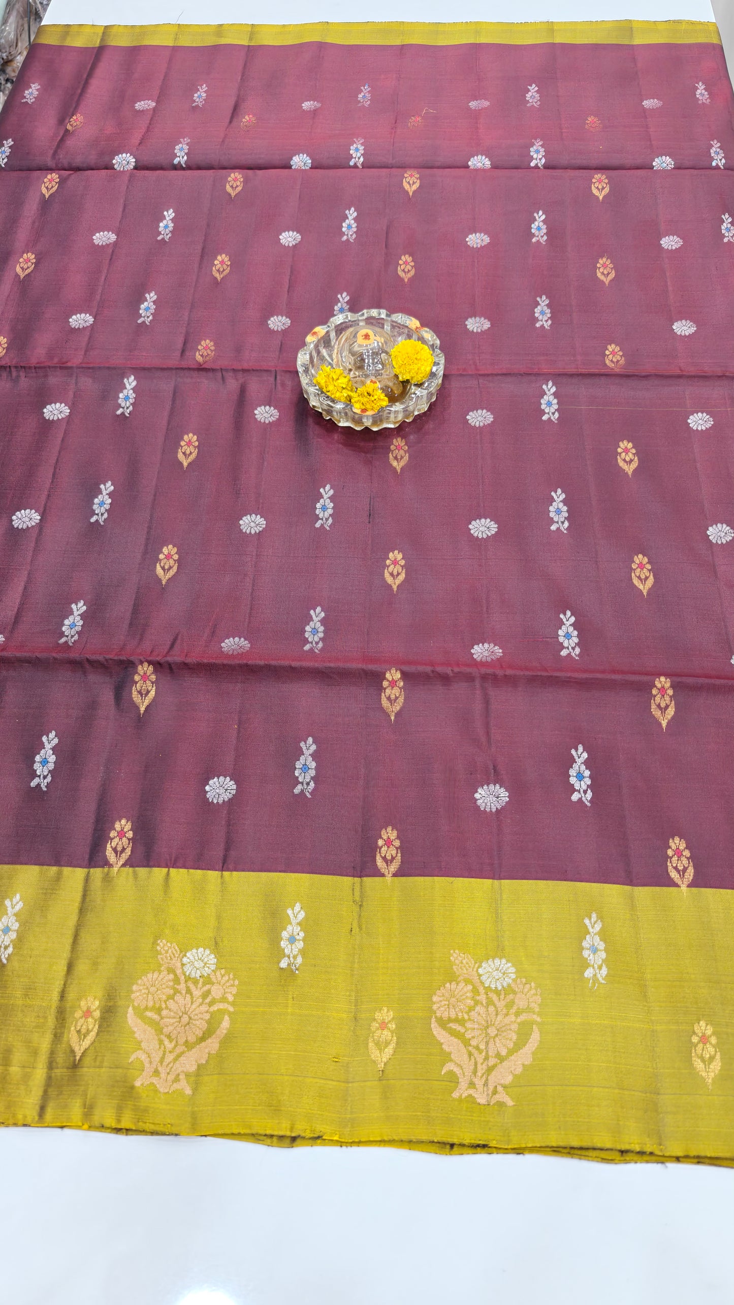 Pure Handloom Silk Saree with Woven Butta & Contrast Pallu